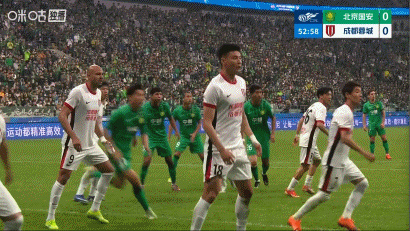 成都客场2-1逆转国安继续领跑,韦世豪造2球,张玉宁、廖力生建功